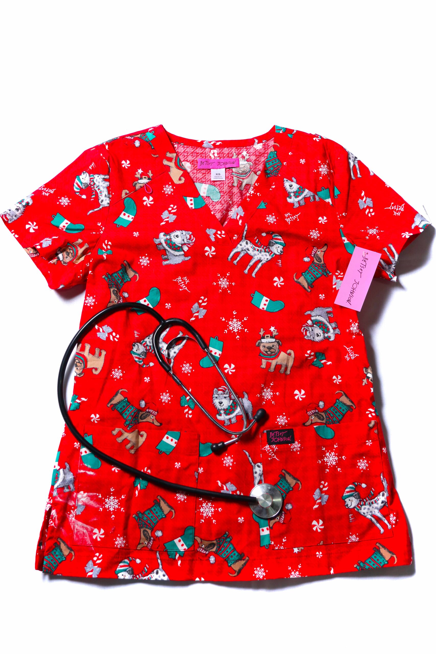 betsey-Johnson-scrubs-christmas-navidad